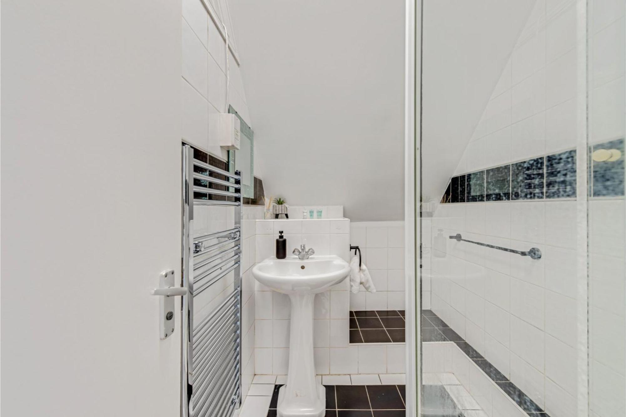 Sweet And Lovely 2Br With Free Parking Londres Exterior foto